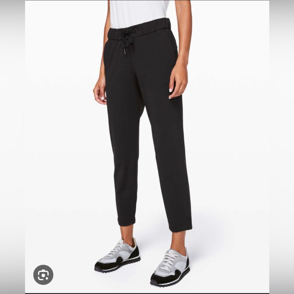 lululemon On The Fly 7/8 pants